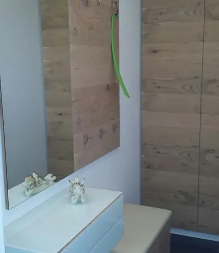 Modernes 3-zimmer-apartment Nahe Graz Lägenhet *